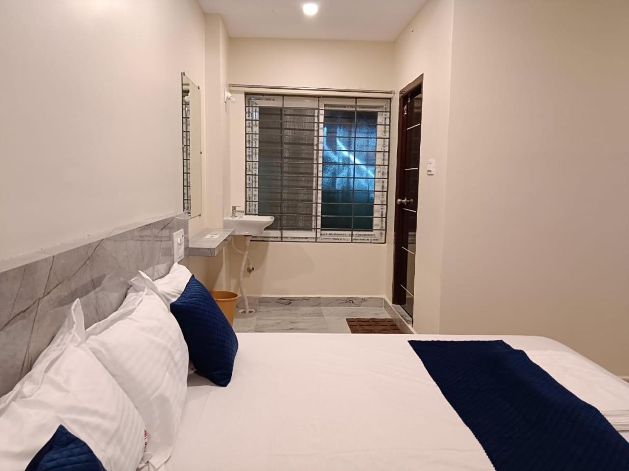 Sri Ganesh Residency 호텔 티루파티 외부 사진